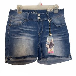 WallFlower Luscious Curvy Fit MIDI Shorts Sz.11 jr